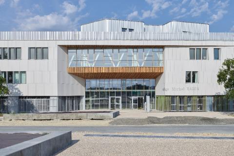 Collège à Saint Hilaire de Loulay Arcadial Production charpentier fabricant de bâtiments ossature bois