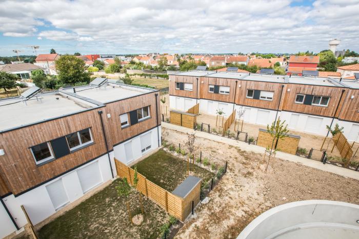 Maisons individuelles groupées à Rezé Arcadial Production charpentier fabricant de bâtiments ossature bois